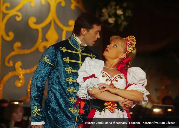 Huszka Jenõ: Mária föhadnagy- Ladilom (Keszler Éva-Egri József)